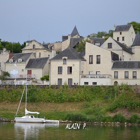 Le Prieure Bed & Breakfast Montsoreau Eksteriør bilde